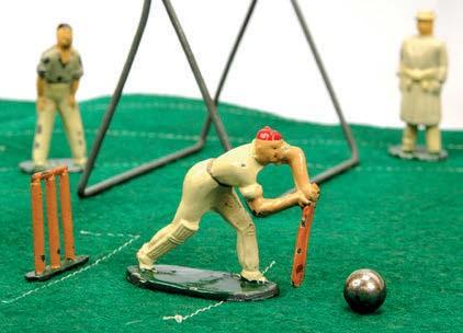 Toy cricket set