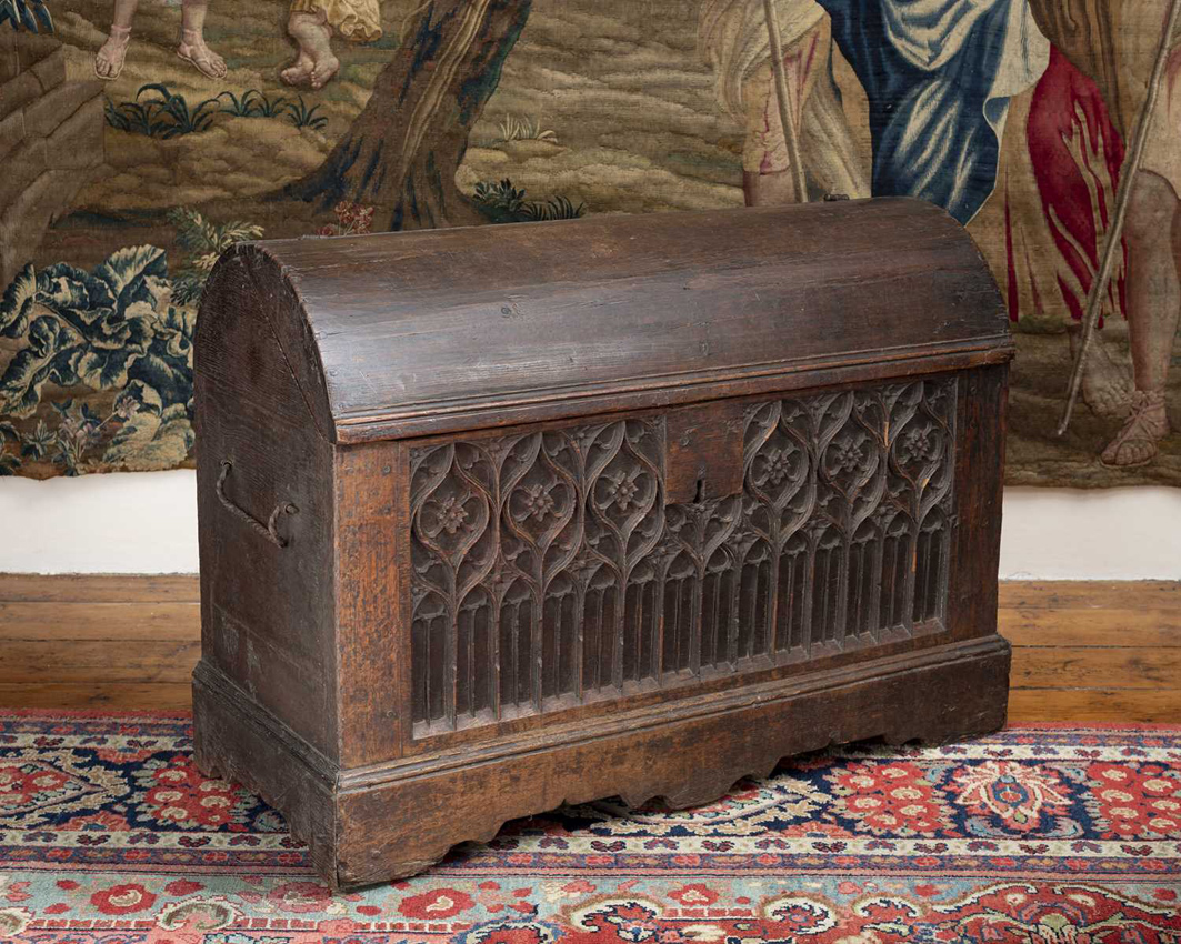 oak coffer