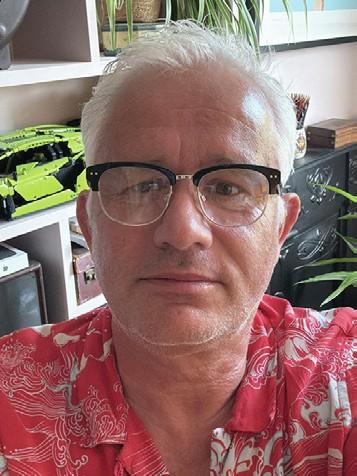 Dealer Mark Burlton