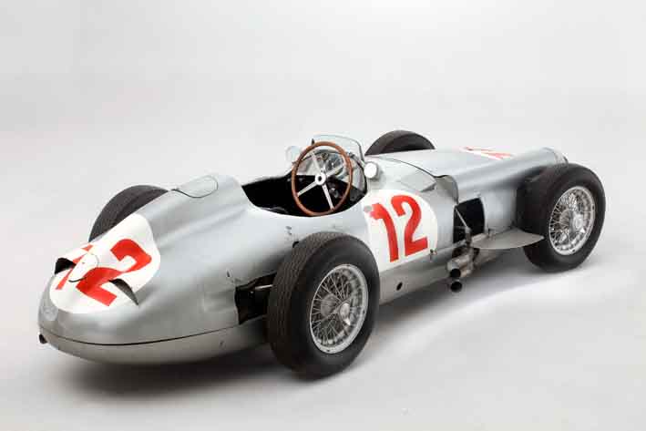 13-07-29-2101NE03A Bonhams.jpg