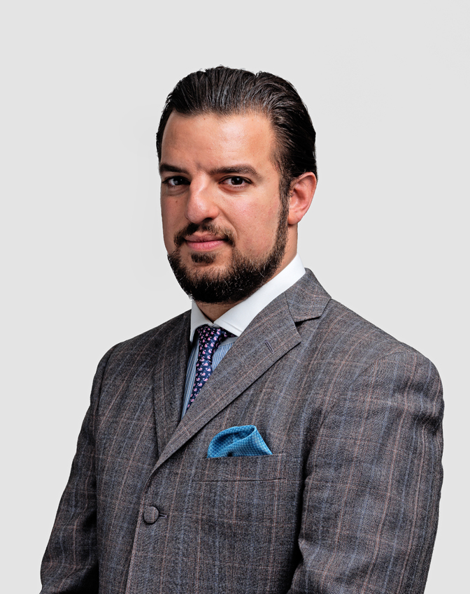 Nima Sagharchi 