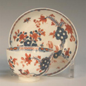 Lowestoft porcelain tea bowl and saucer