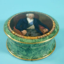 Duke of Wellington pot lid with malachite effect base