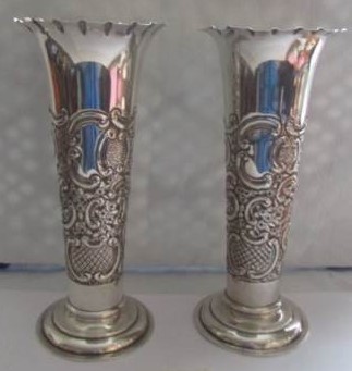 Dec 22 TSR silver vase.jpg